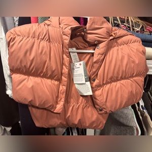 Lululemon goose down hood/dickie